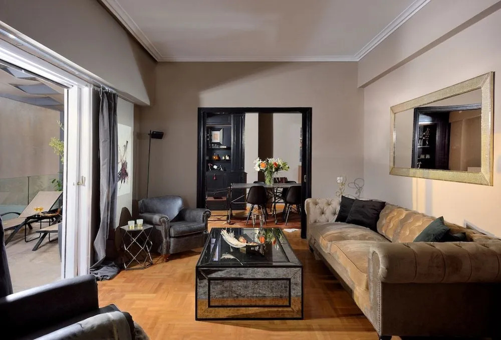 Altius Kolonaki Lodge by K&K