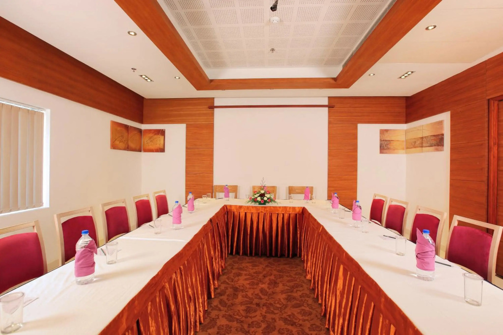 Biverah Hotel & Suites