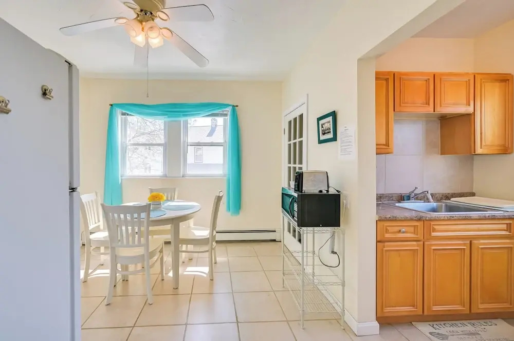 Revere Vacation Rental Near Mbta ~ 7 Mi to Boston!
