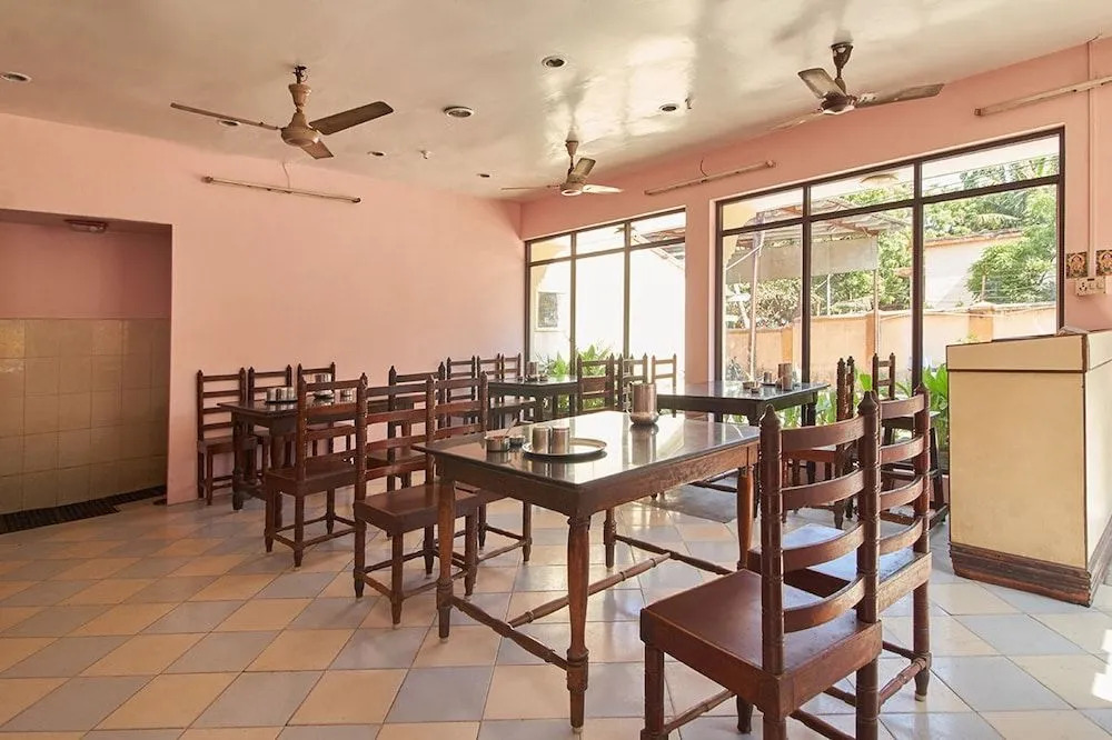Triveni Tourist Home