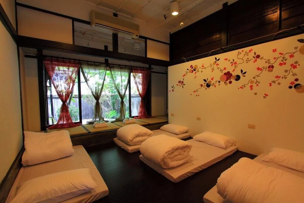 Daydream Hostel