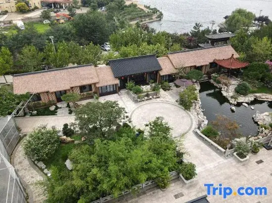 Jinan Huiyan Mountain Residential Residence