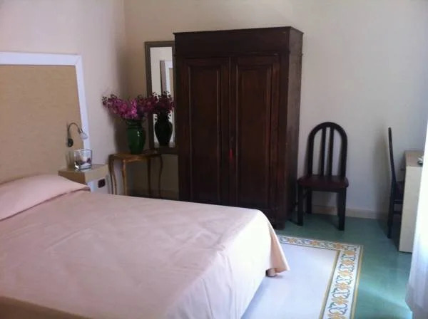 Aci Center Inn