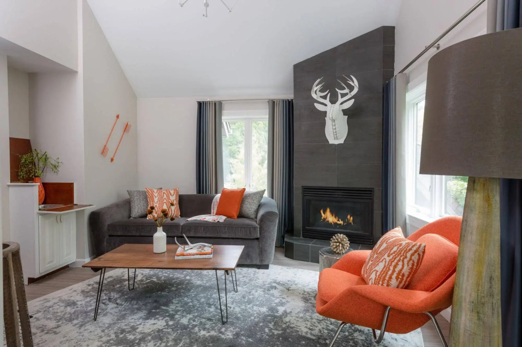 Field Guide Lodge