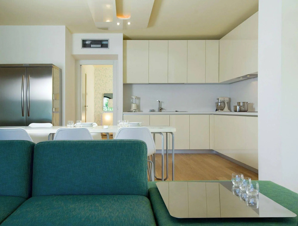 Golfo Gabella Lake Apartments