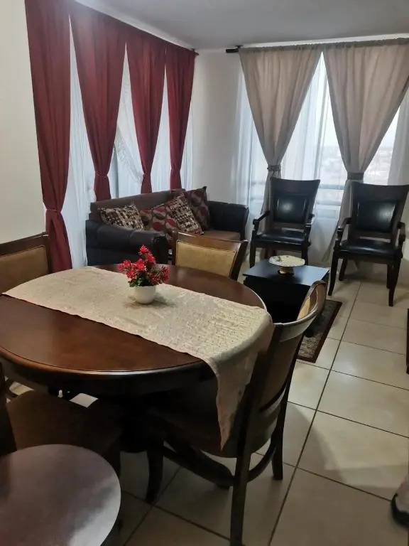 Arriendo diario a pasos playa la herradura