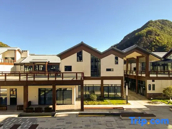 Yunxi GINLAN JIA Resort Hotel