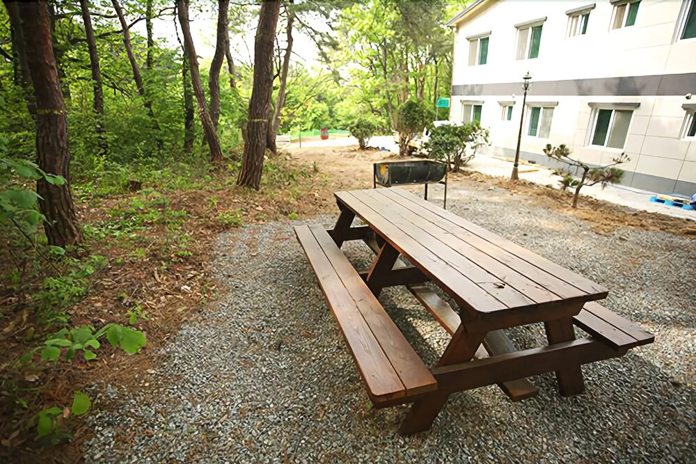Asan Gracia Pension