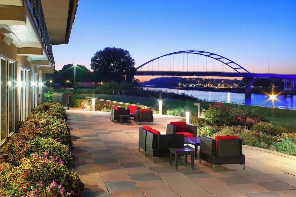 Delta Hotels By Marriott South Sioux City [ex. Marina Inn]