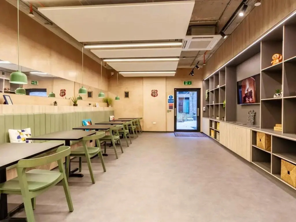 1 Night Free Private Rooms in LEICESTER - SK