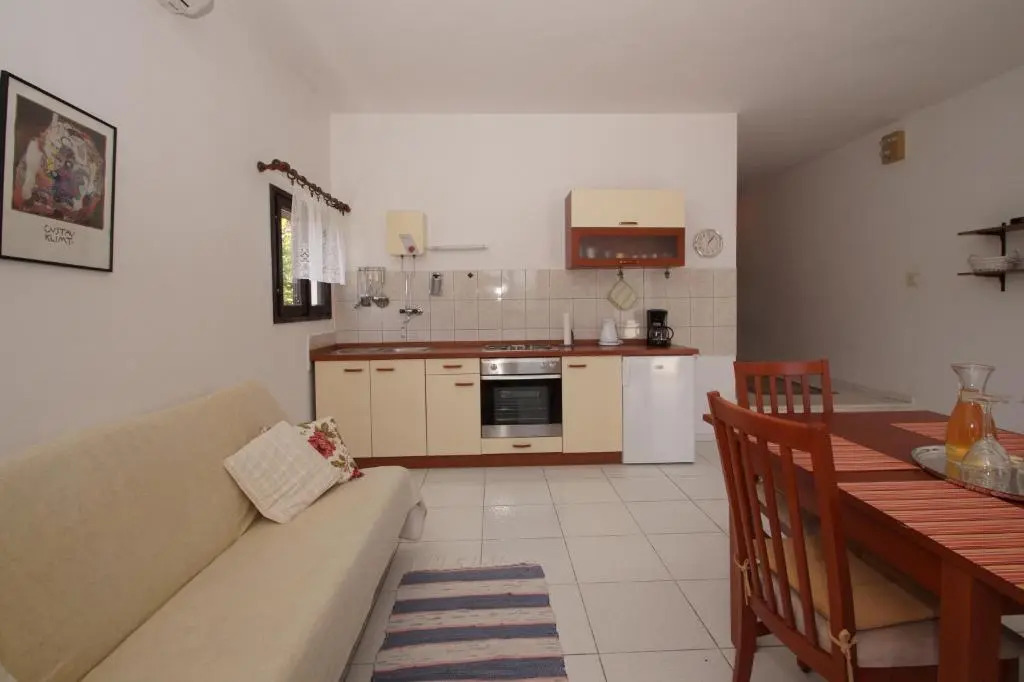 South Island Apartments