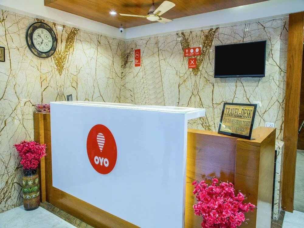 OYO 14432 Jeelan Palace