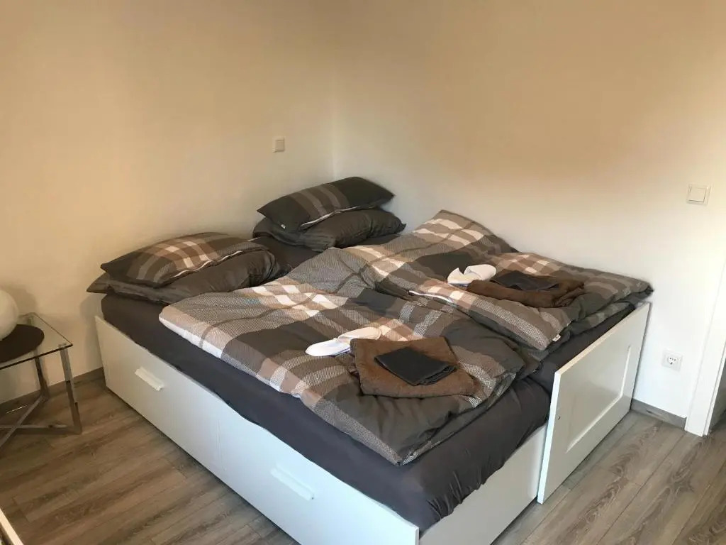3. 5 min to HANNOVER MESSE FAIR GROUND PRETTY 2 ROOM APARTMENT