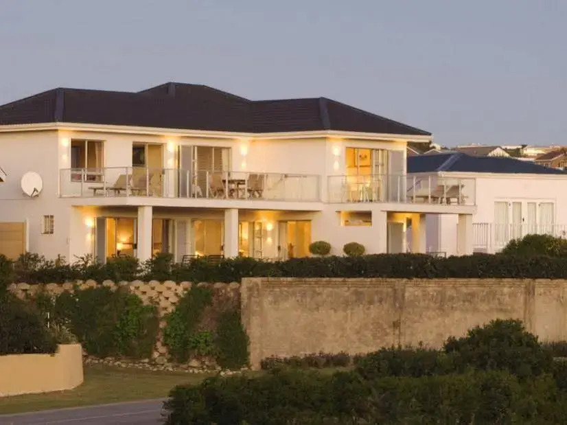 Anlin Beach House