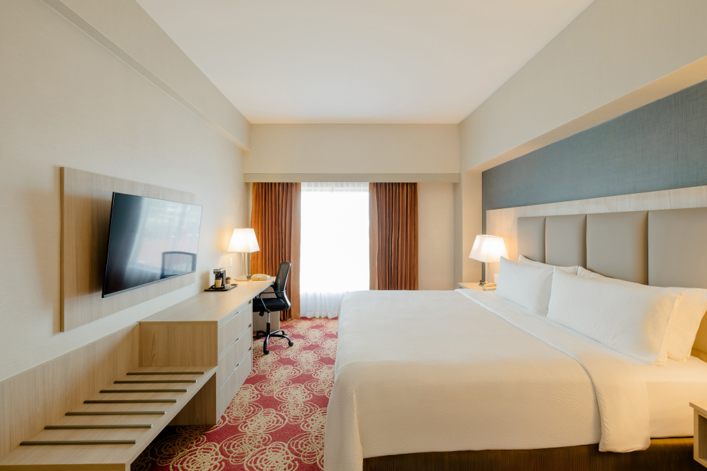 Holiday Inn Convention Center by IHG