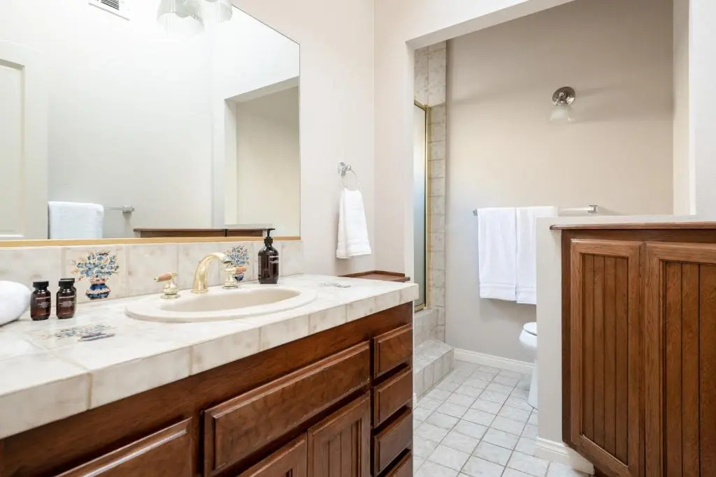Sea Glass by Avantstay | Beach House on Balboa Peninsula W/ Patio