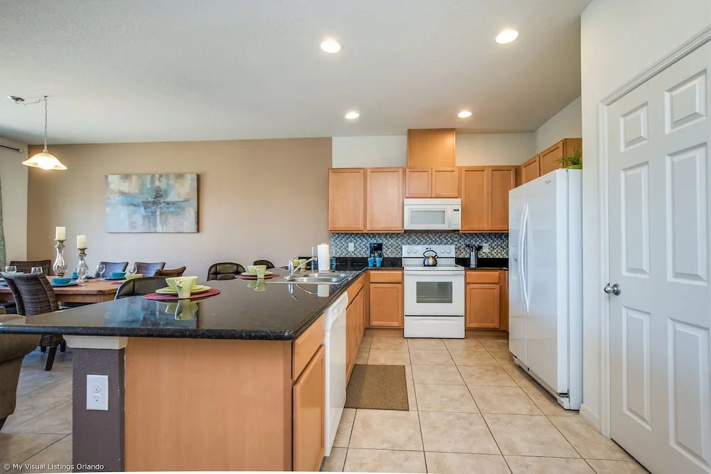 3185 Tocoa Circle