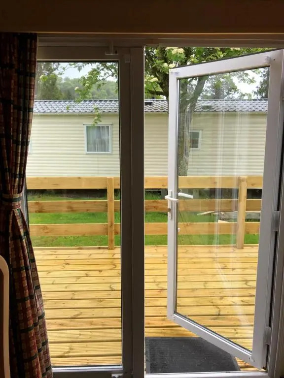 Swift Bordeaux Sea View 15