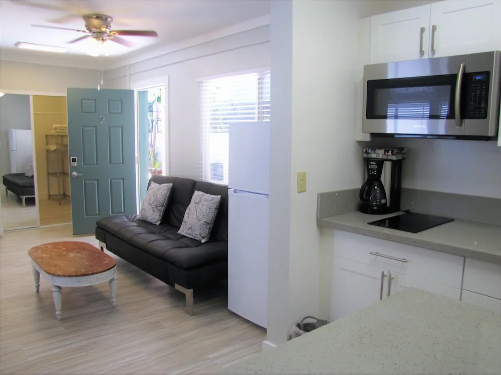 Waikiki Garden Villa