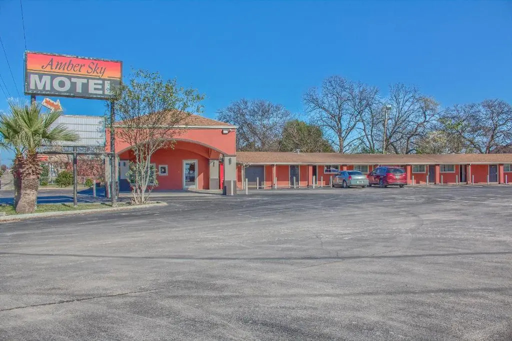Amber Sky Motel