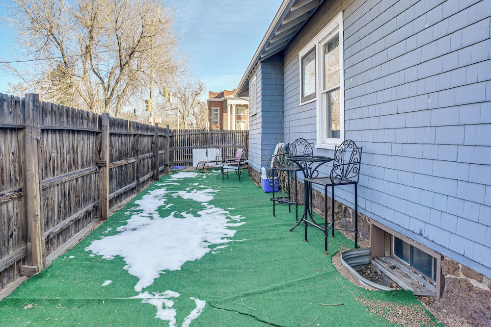 < 1 Mi to Downtown! Old North End Studio w/ Patio