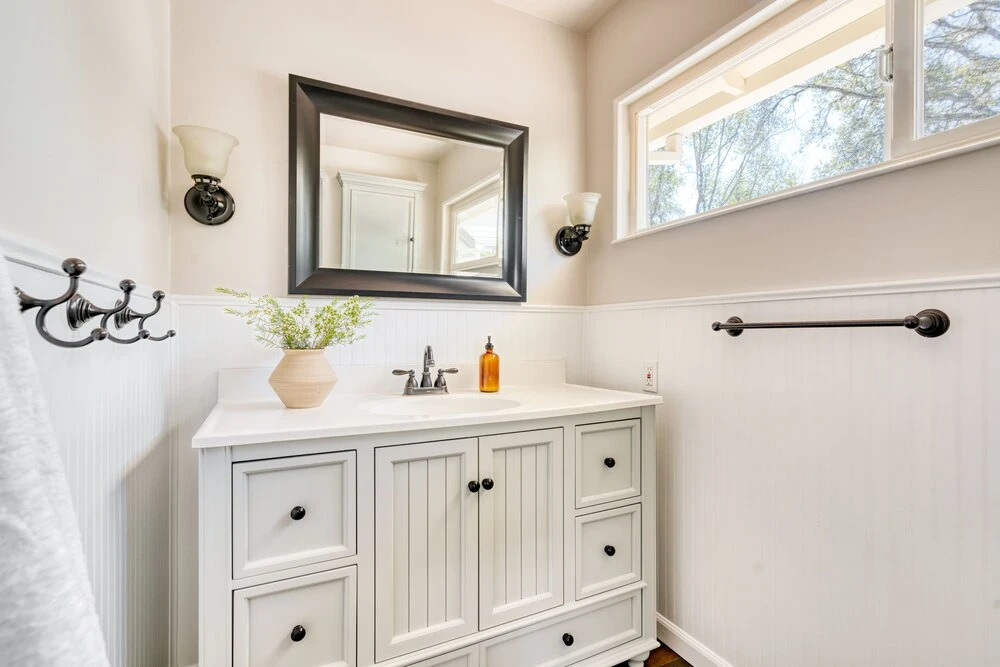 Carrillo by Avantstay Powerful Santa Rosa Getaway in Wine Country!