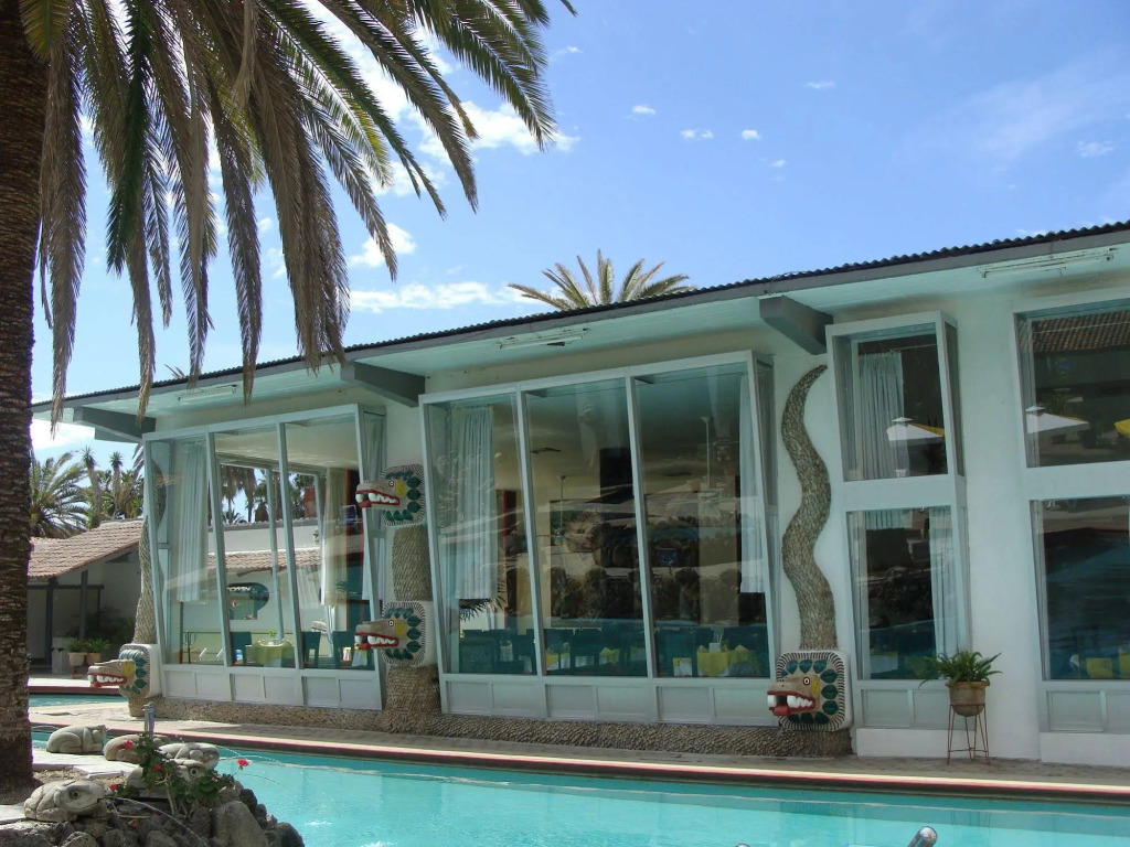 Hotel Y Parque Acuático La Caldera
