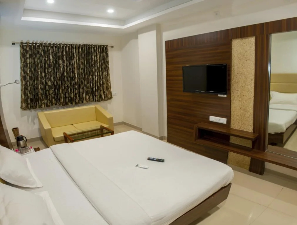Hotel Kalpana Palace