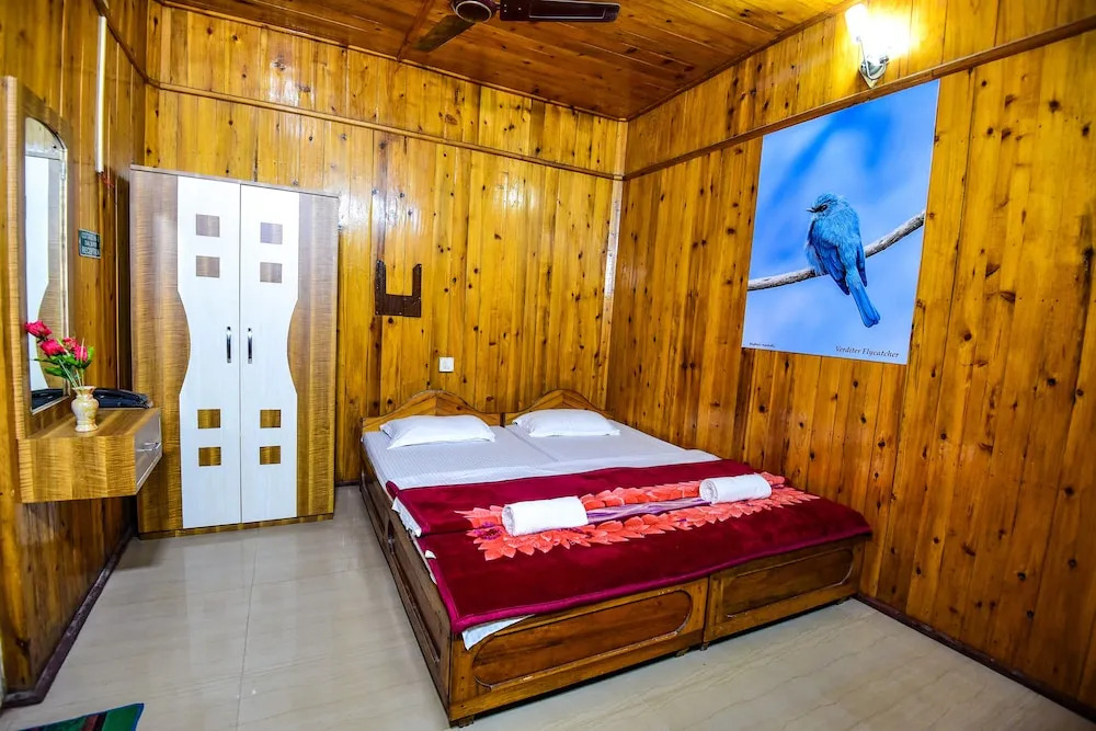 Aranya Jungle Resort