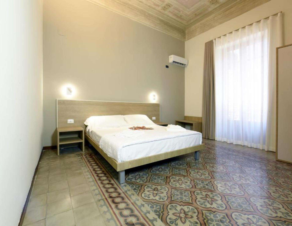 Hotel Roma 62