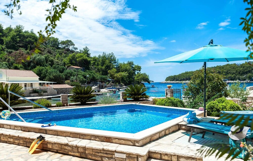 Beautiful Home in Blato With 7 Bedrooms, Wifi and Outdoor Swimming Pool