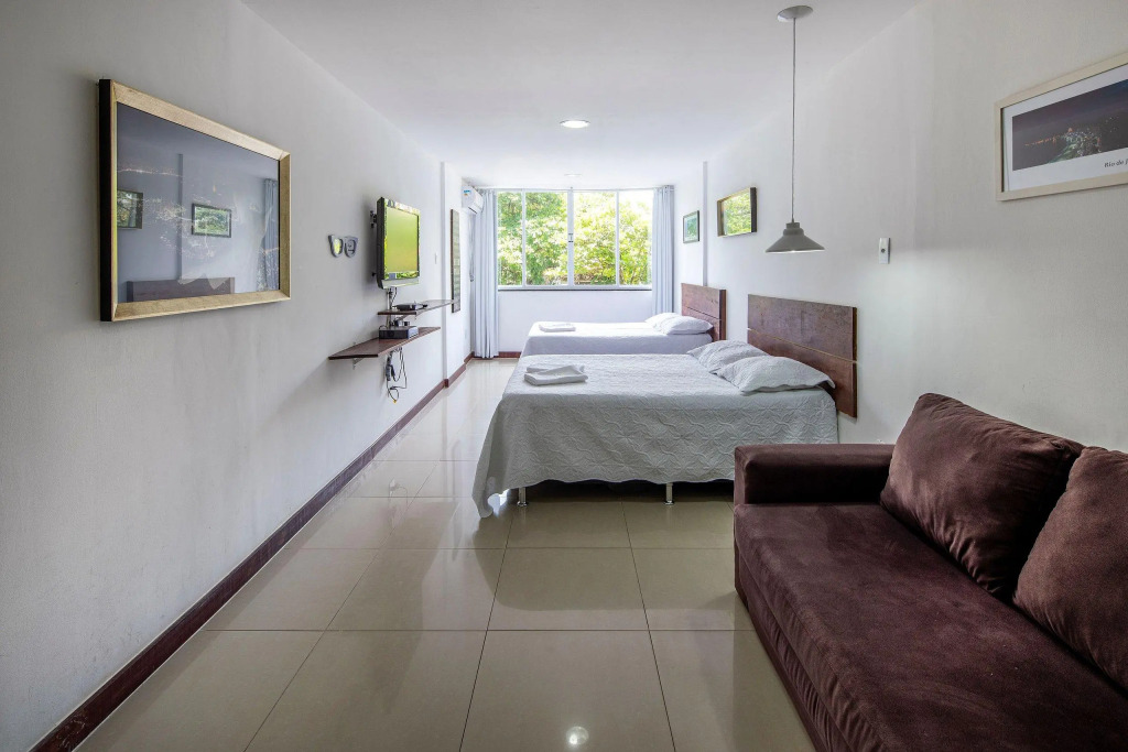 Studio Reformado Para 5 Pessoas Em Copacabana