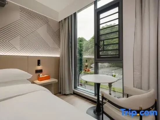 Weilan Hotel (Baise Global Business Center Wanjingcheng)
