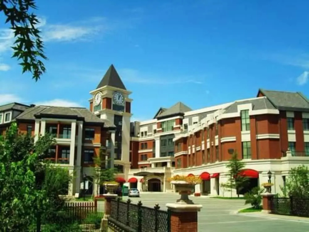 Ovation Three-Convalescence Hotel
