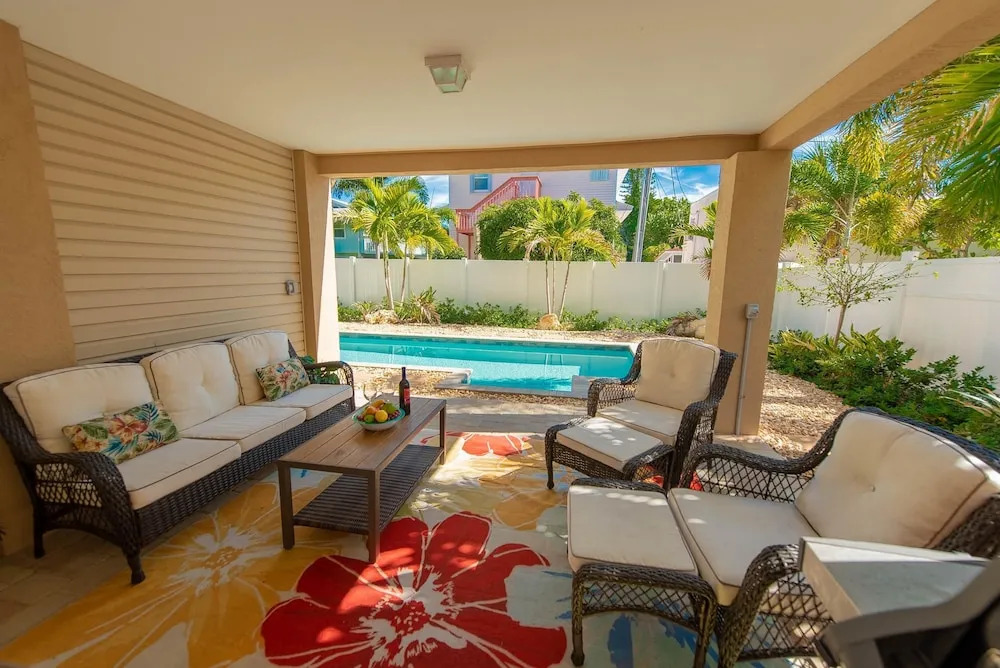 Ocean Sunset Apartment 5