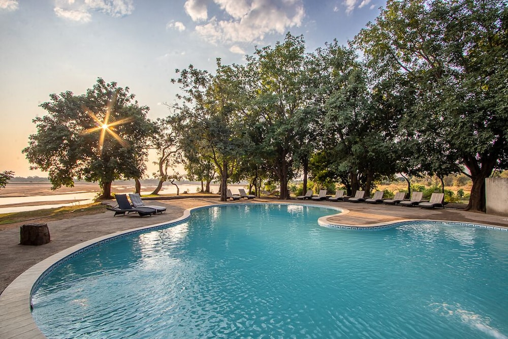 Mopani Safari Lodge
