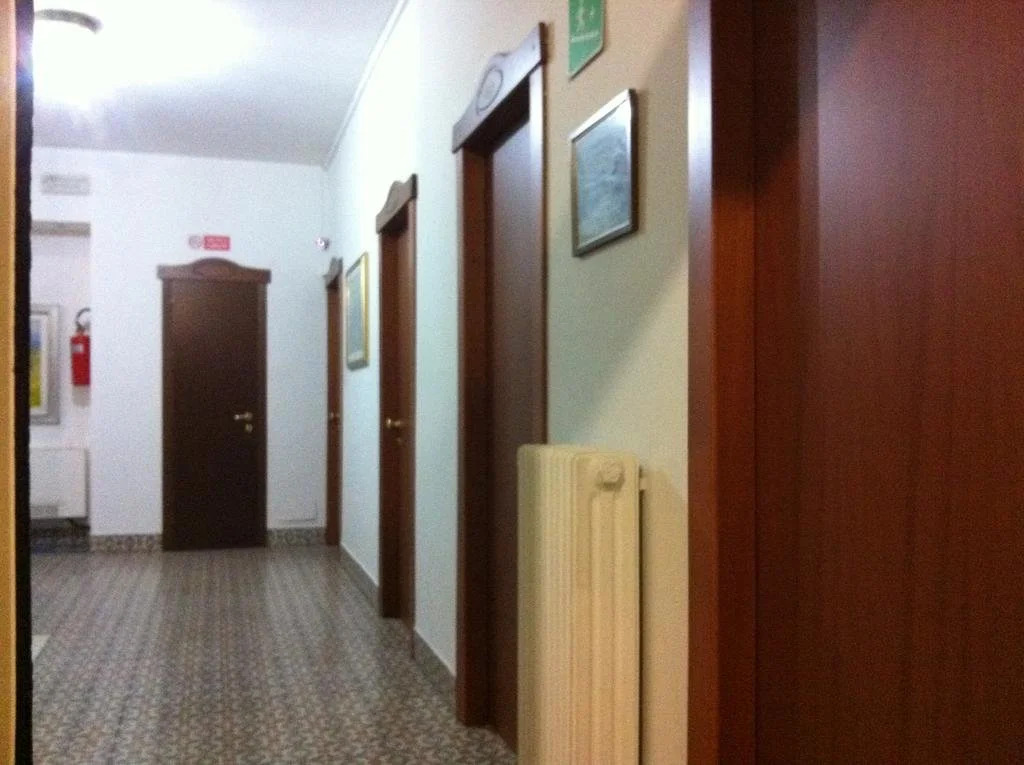 Frank Hotel