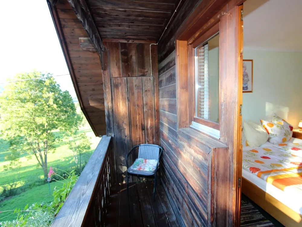 Peaceful Cottage near Ski Area in Gmünd