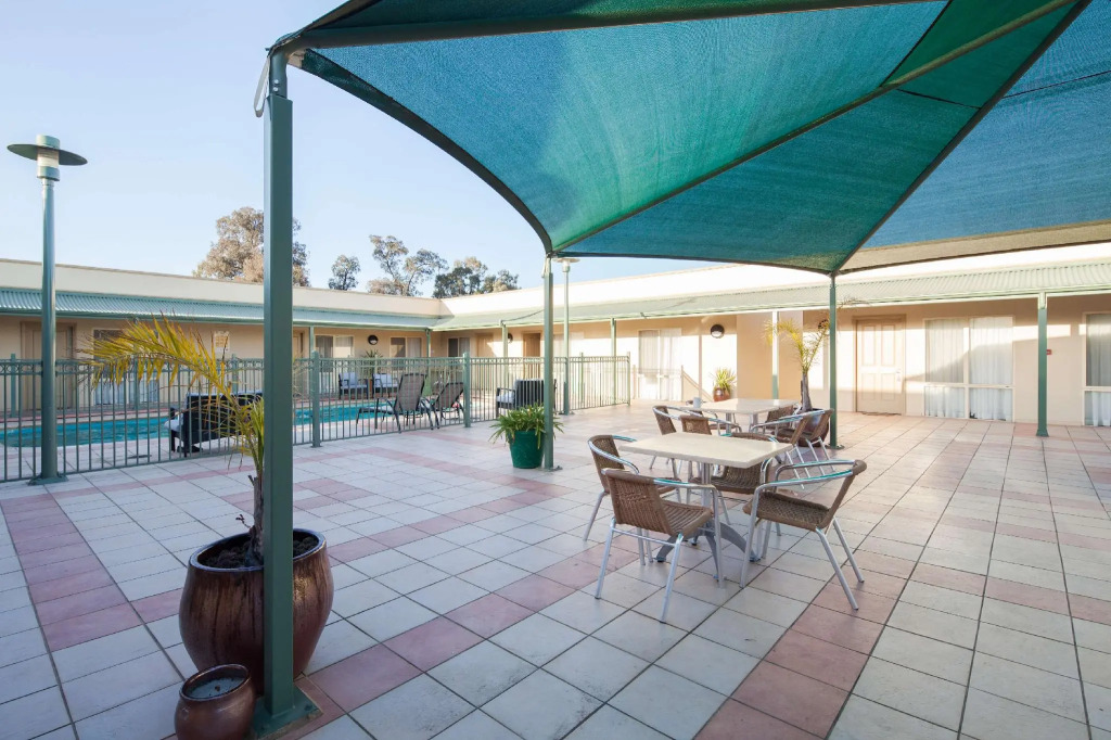 Best Western Crystal Inn