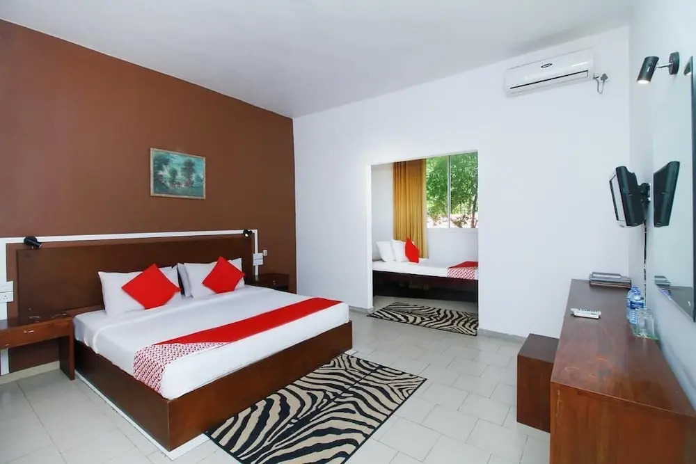 The Kings Bay Hotel By Silvas