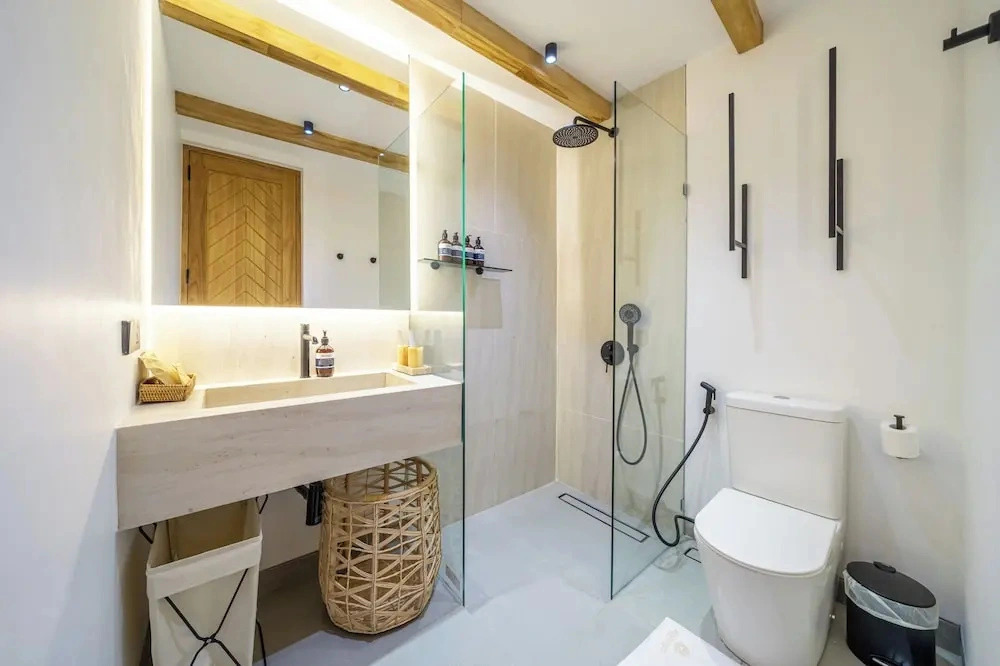 Cascade Apartments