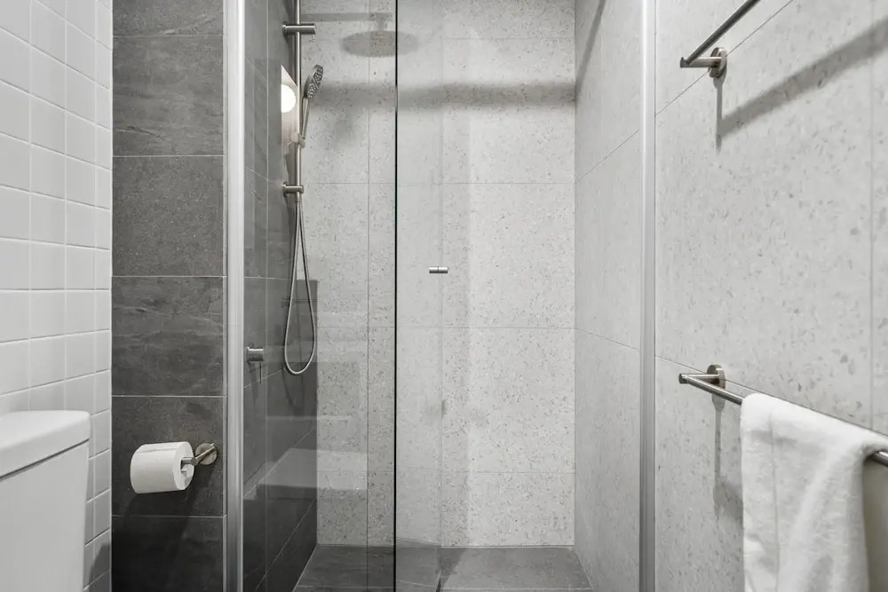 Chic Studio Stay Near Cafes and Coastline