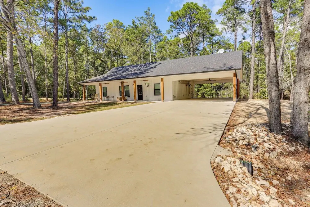 5 Mi to Lake! Home w/ Boat Parking & Pool Access
