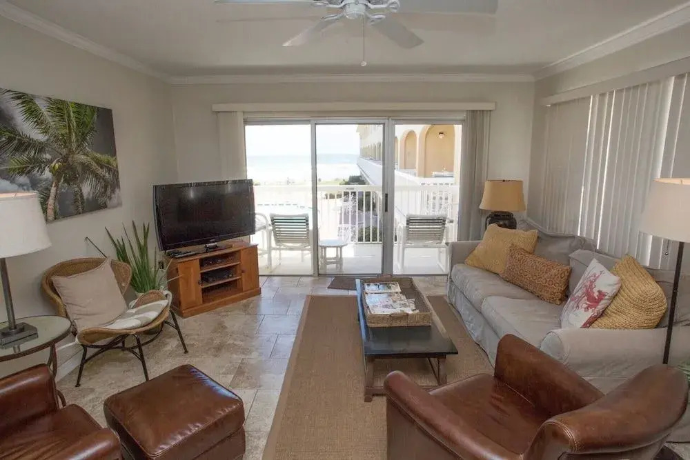 Win-San B-203 - 2 Br Condo