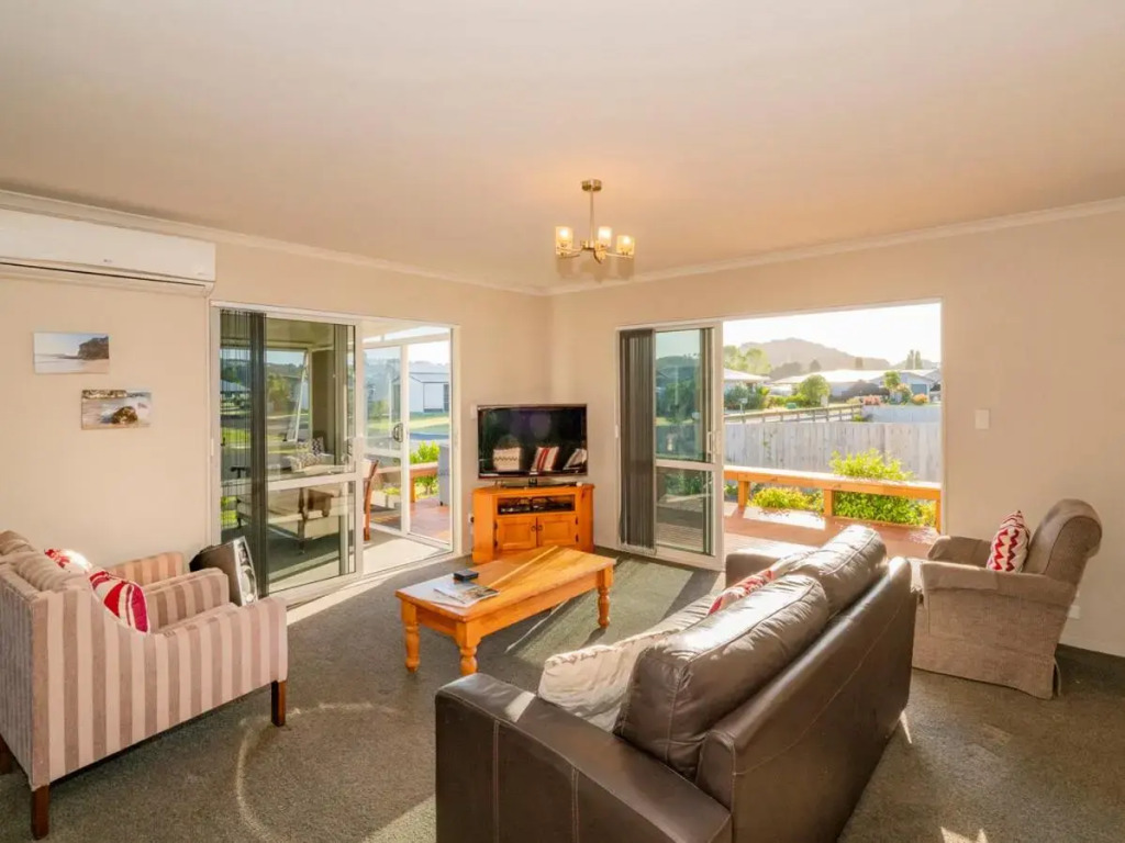 Home Base - Cooks Beach Holiday Home