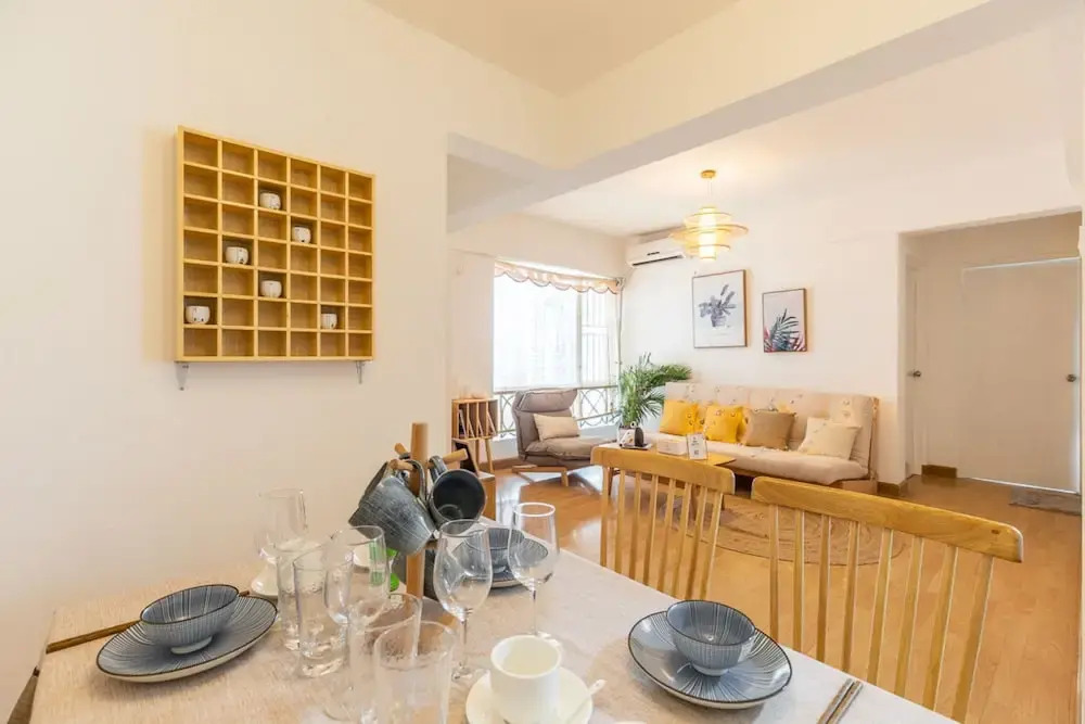 Locals Boutique Apartment Beijing Road No.1 Branch