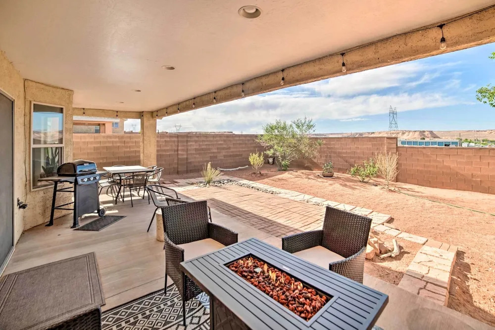 Sunny Page Home: The Gateway to AZ Adventure!