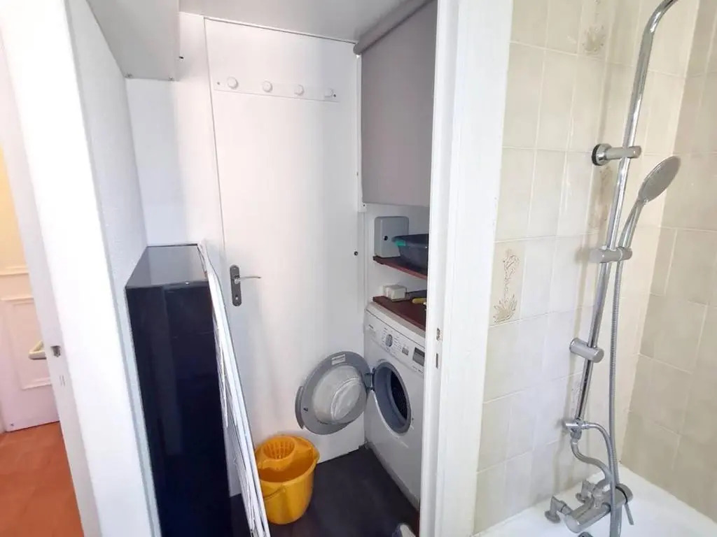 Appartement Six-Fours-les-Plages, 2 pièces, 4 personnes - FR-1-316-196