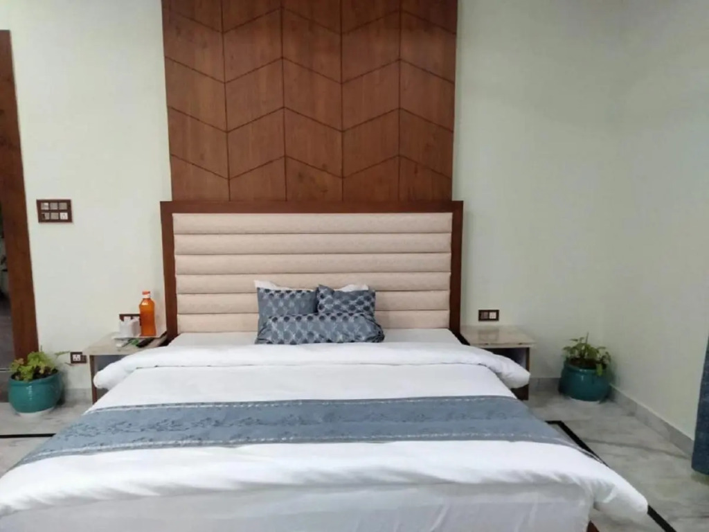 Matoshree Club and Resort
