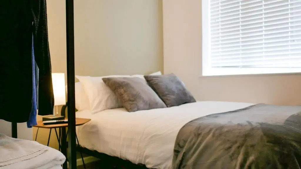 11D Castle Street Serviced Apartments